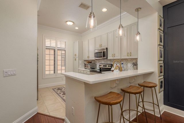 2221 SOHO BAY COURT, Tampa, FL 33606