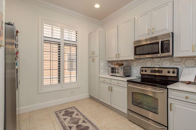 2221 SOHO BAY COURT, Tampa, FL 33606