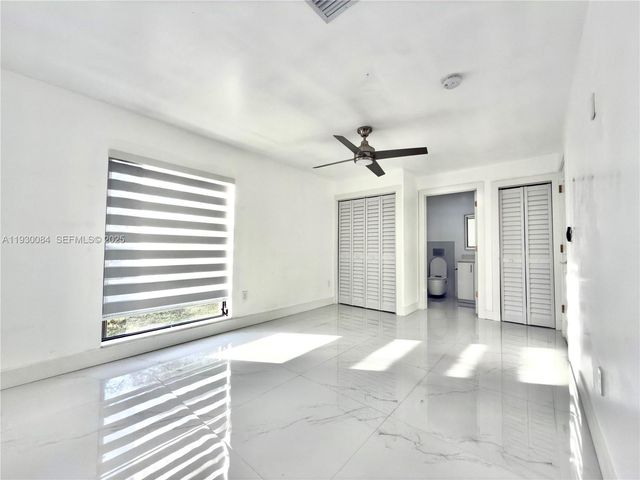 18133 SW 93rd Ave, Palmetto Bay, FL 33157