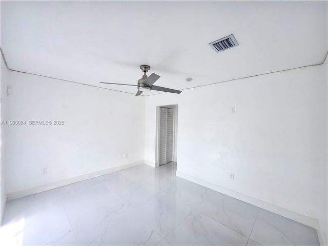 18133 SW 93rd Ave, Palmetto Bay, FL 33157