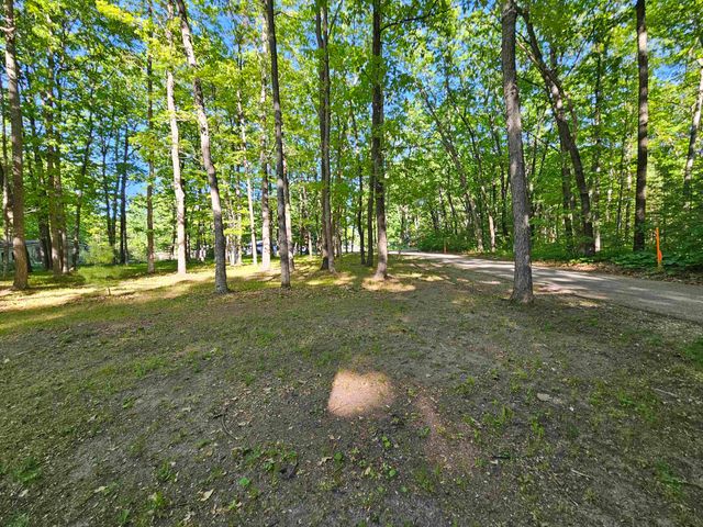 515 Coleman Street, Harrison, MI 48625