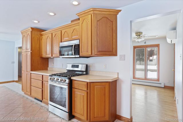 1914 Schust Road, Carrollton Township, MI 48604