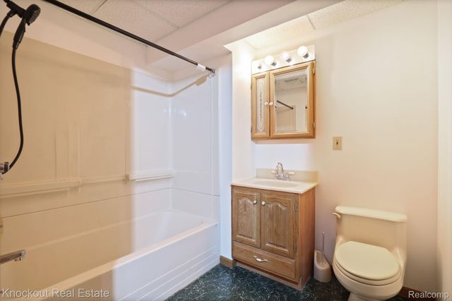 1914 Schust Road, Carrollton Township, MI 48604