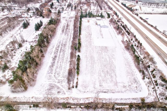 1914 Schust Road, Carrollton Township, MI 48604