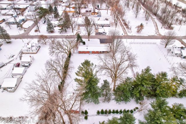 1914 Schust Road, Carrollton Township, MI 48604