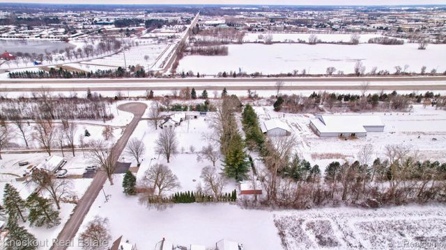 1914 Schust Road, Carrollton Township, MI 48604