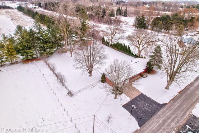 1914 Schust Road, Carrollton Township, MI 48604