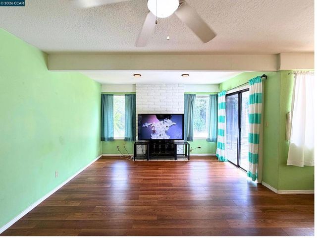 2329 Lido Cir, Stockton, CA 95207