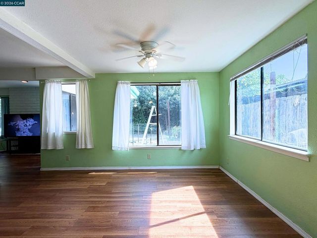 2329 Lido Cir, Stockton, CA 95207