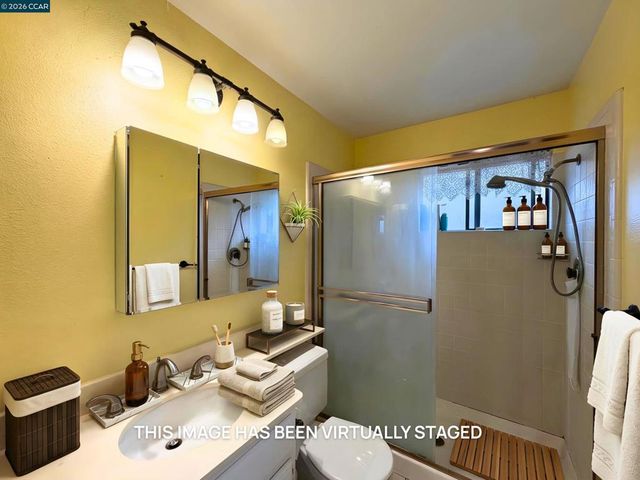 2329 Lido Cir, Stockton, CA 95207