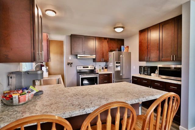 616 West Street, Stoughton, WI 53589