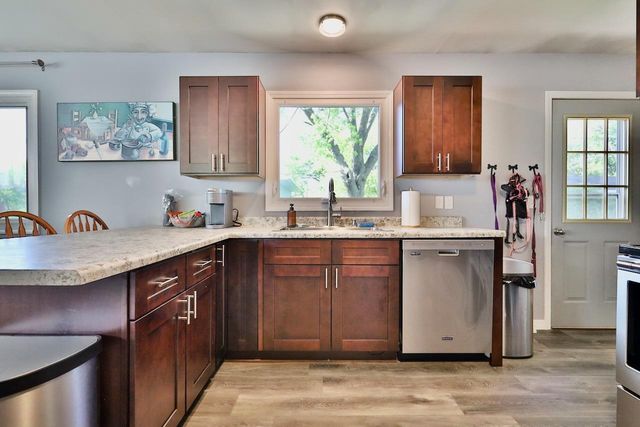 616 West Street, Stoughton, WI 53589