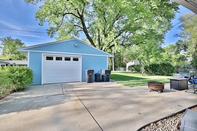 616 West Street, Stoughton, WI 53589