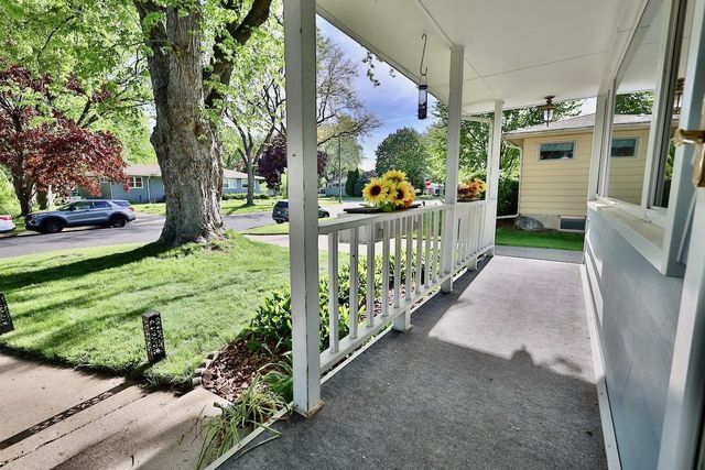 616 West Street, Stoughton, WI 53589
