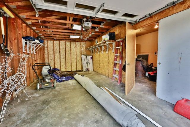 616 West Street, Stoughton, WI 53589