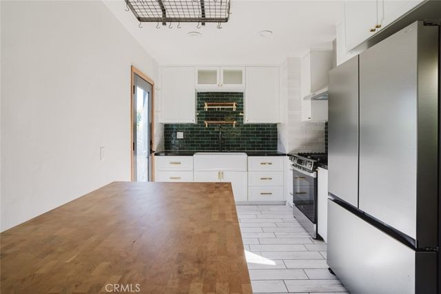 18328 Gresham Street, Northridge, CA 91325
