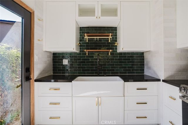 18328 Gresham Street, Northridge, CA 91325