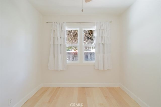 18328 Gresham Street, Northridge, CA 91325