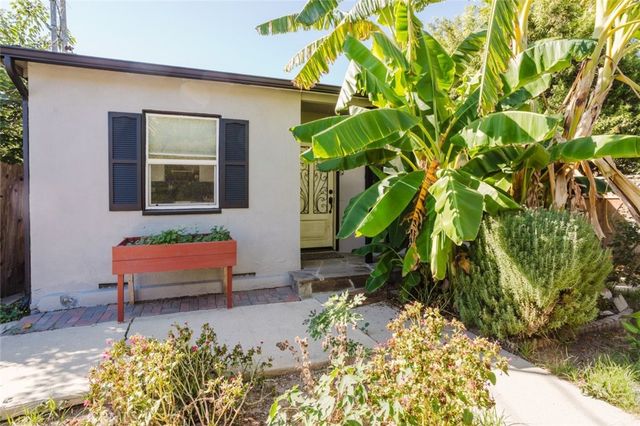 18328 Gresham Street, Northridge, CA 91325