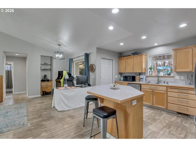 2456 Gillette Dr Se, Port Orchard, WA 98366