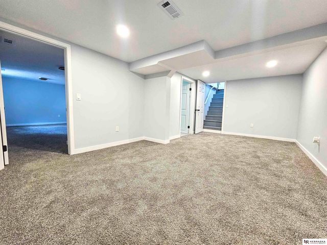 2108 J Street, Omaha, NE 68107