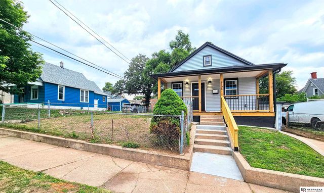 2108 J Street, Omaha, NE 68107