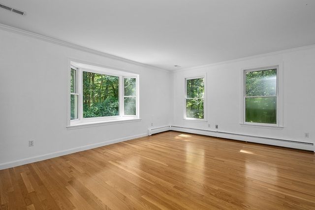 65 Woods Xing, Holliston, MA 01746