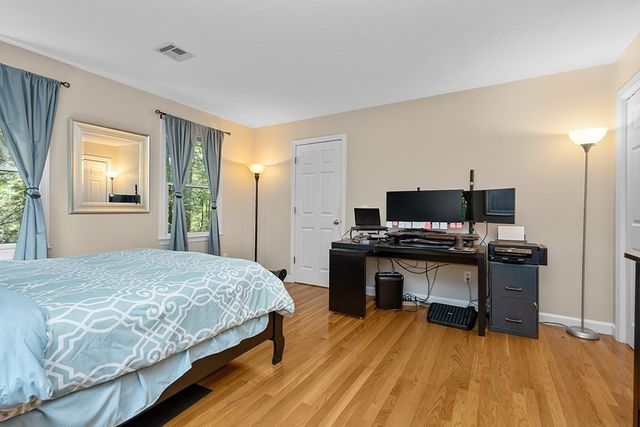 65 Woods Xing, Holliston, MA 01746