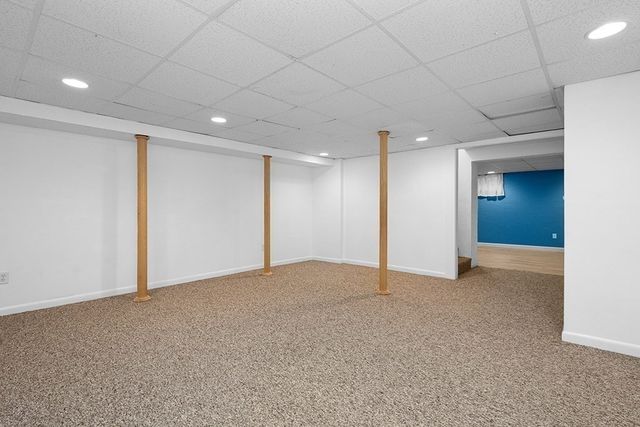 65 Woods Xing, Holliston, MA 01746