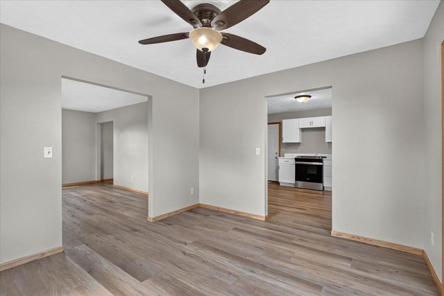 215 Roosevelt Avenue, Beloit, WI 53511