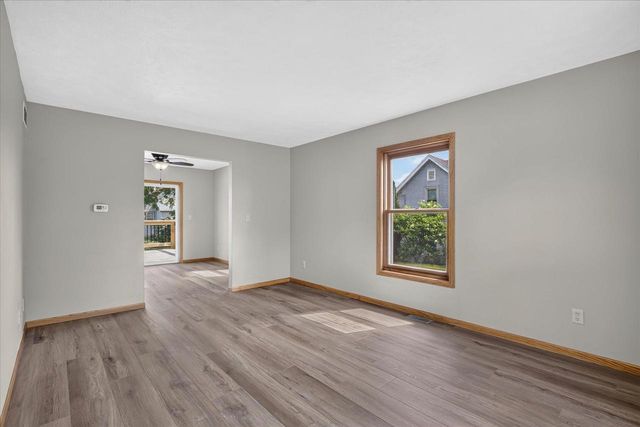 215 Roosevelt Avenue, Beloit, WI 53511