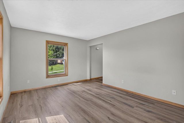215 Roosevelt Avenue, Beloit, WI 53511
