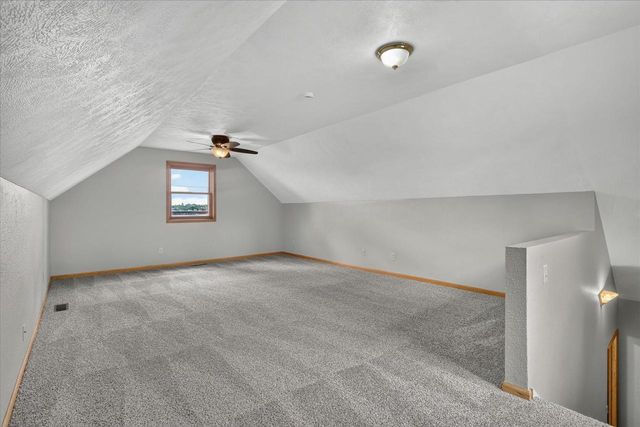 215 Roosevelt Avenue, Beloit, WI 53511