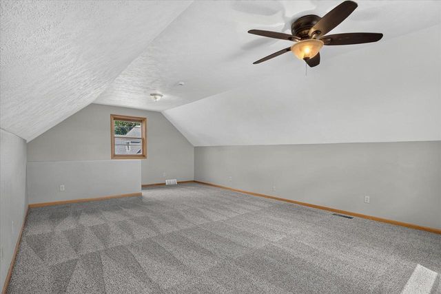 215 Roosevelt Avenue, Beloit, WI 53511