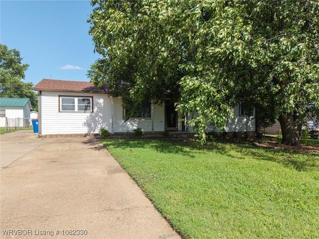 4815 S 32nd Street, Fort Smith, AR 72903