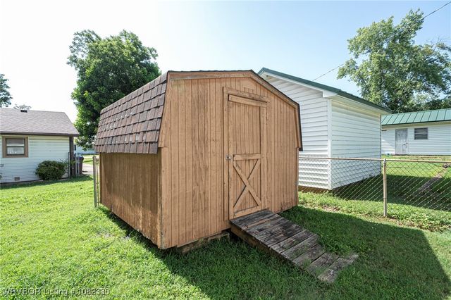4815 S 32nd Street, Fort Smith, AR 72903