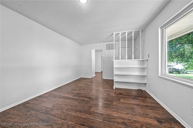4815 S 32nd Street, Fort Smith, AR 72903