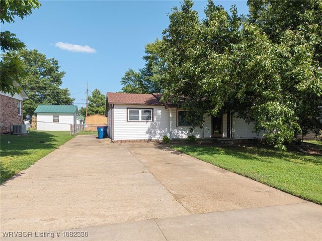4815 S 32nd Street, Fort Smith, AR 72903