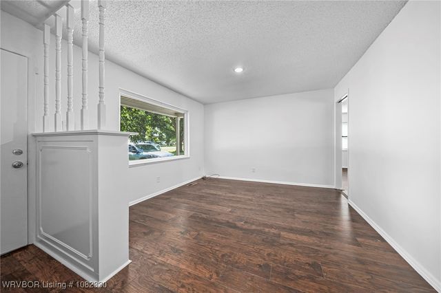 4815 S 32nd Street, Fort Smith, AR 72903