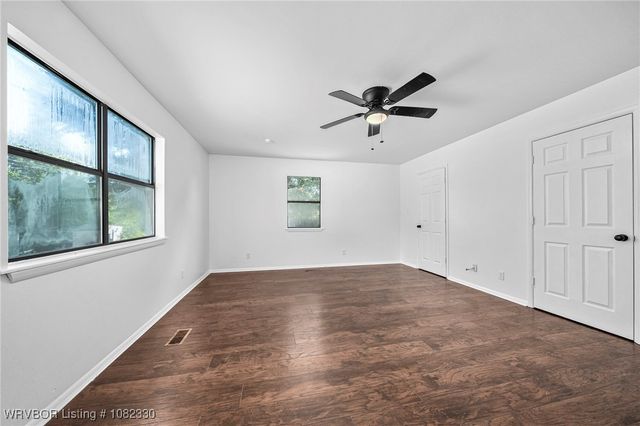 4815 S 32nd Street, Fort Smith, AR 72903