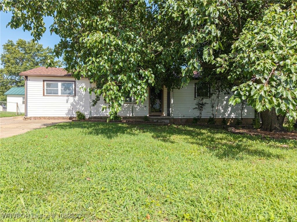 4815 S 32nd Street, Fort Smith, AR 72903