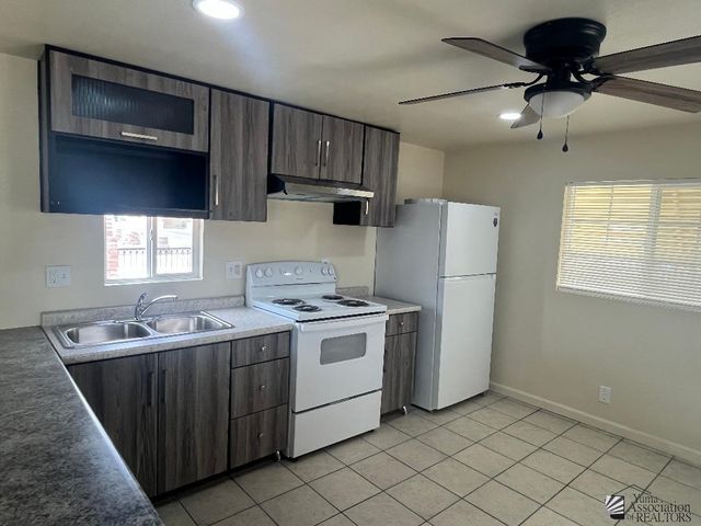 1065 S Dora Ave, Yuma, AZ 85364