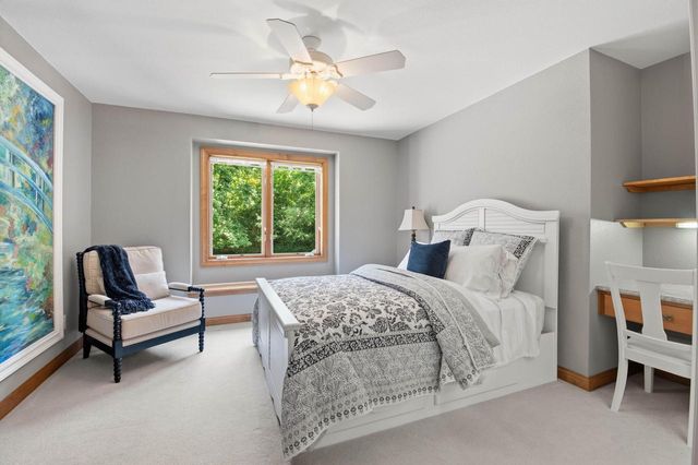 N41W28088 Glacier ROAD, Pewaukee, WI 53072