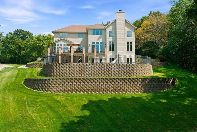 N41W28088 Glacier ROAD, Pewaukee, WI 53072