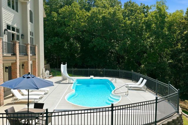 N41W28088 Glacier ROAD, Pewaukee, WI 53072