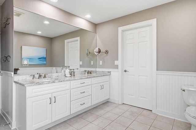 N41W28088 Glacier ROAD, Pewaukee, WI 53072