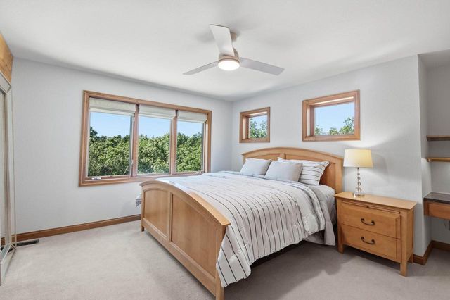 N41W28088 Glacier ROAD, Pewaukee, WI 53072