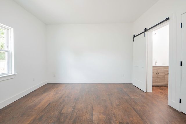 2708 N Chamberlain Avenue, Chattanooga, TN 37406