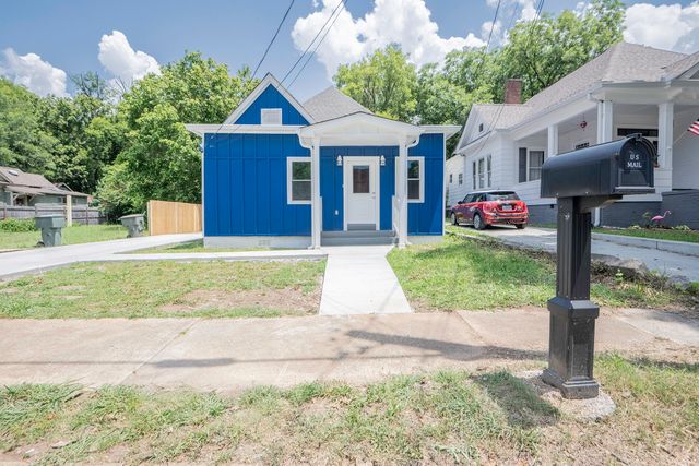 2708 N Chamberlain Avenue, Chattanooga, TN 37406