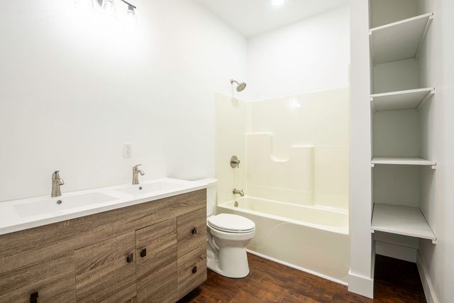 2708 N Chamberlain Avenue, Chattanooga, TN 37406
